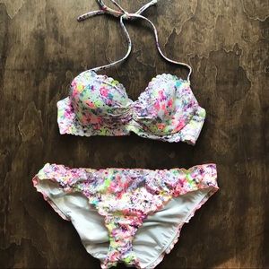 3/$30 VS Neon Floral Scalloped Bikini Top